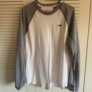 MENS L Hollister baseball tee
